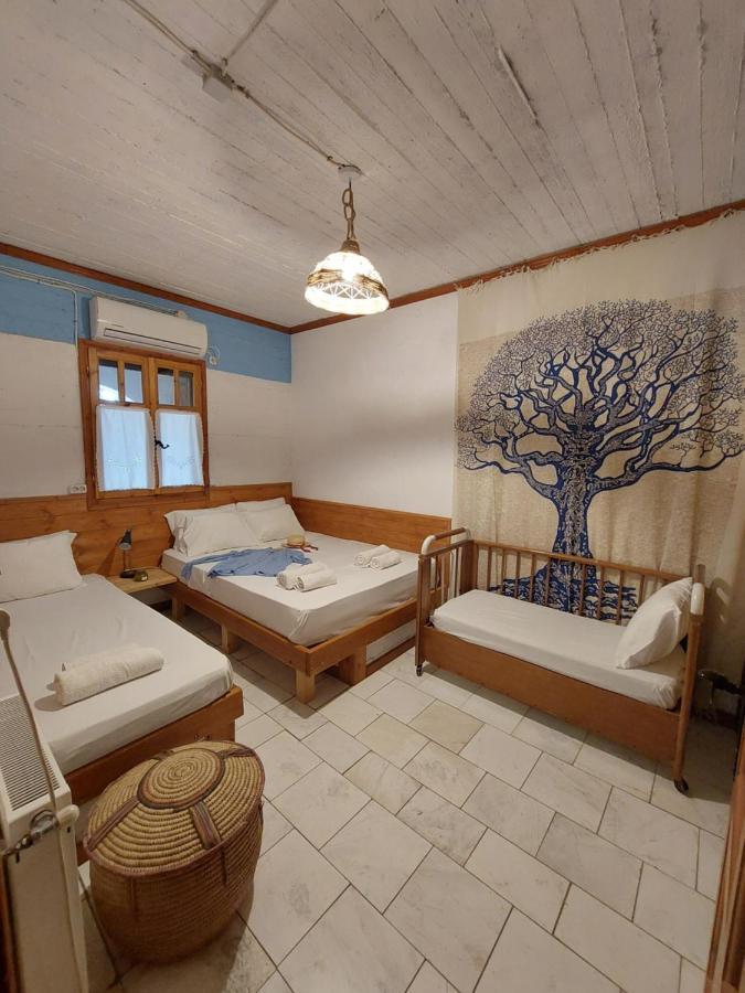Mavilia Traditional Guesthouse Лигурион Экстерьер фото