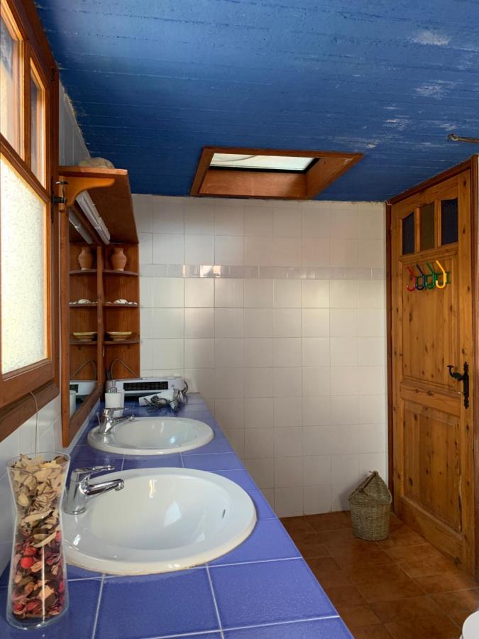 Mavilia Traditional Guesthouse Лигурион Экстерьер фото