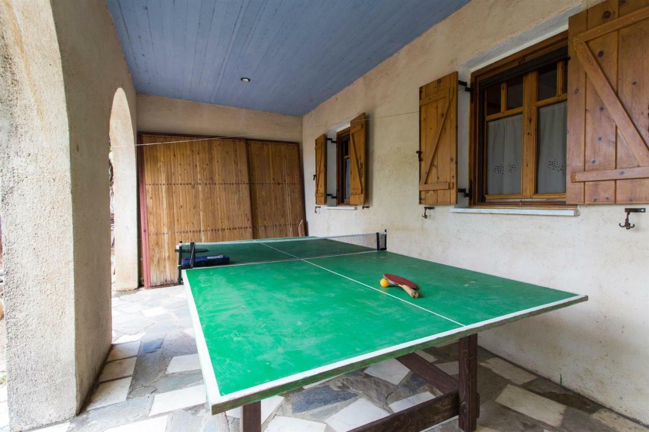 Mavilia Traditional Guesthouse Лигурион Экстерьер фото